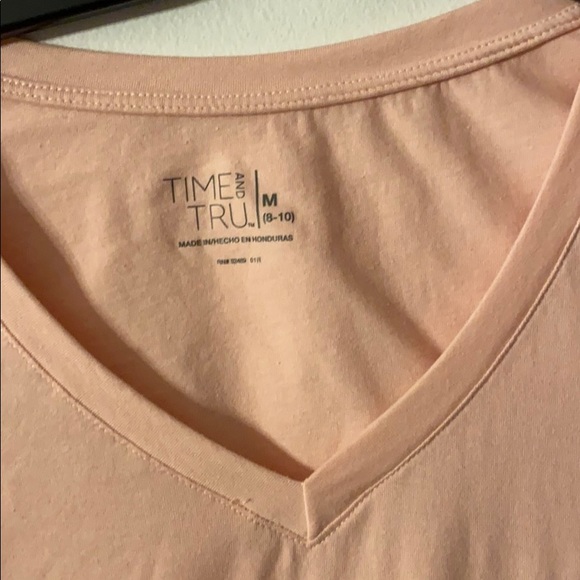 Short sleeve, v-neck top - Picture 2 of 2